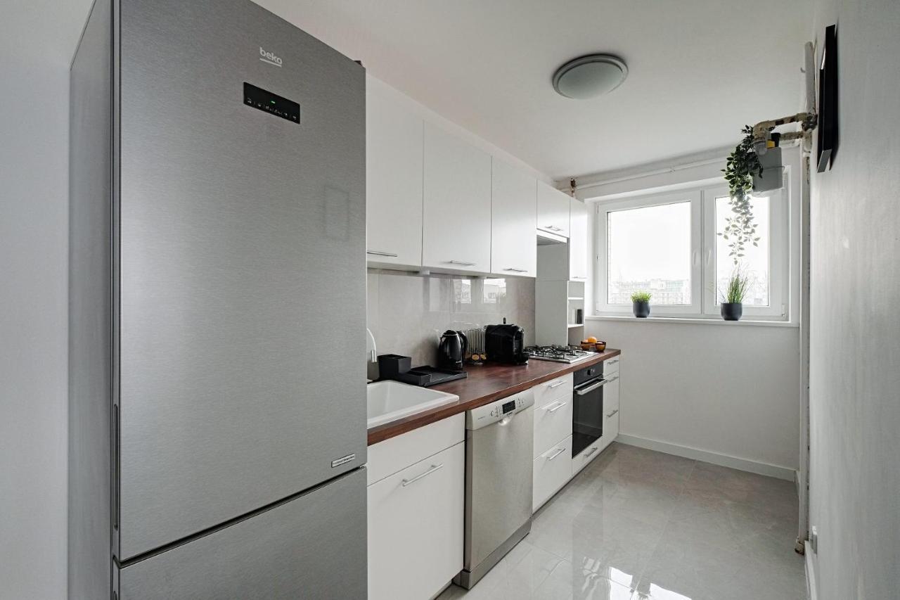Apartamento Warsaw Inside Solec With Private Parking Exterior foto